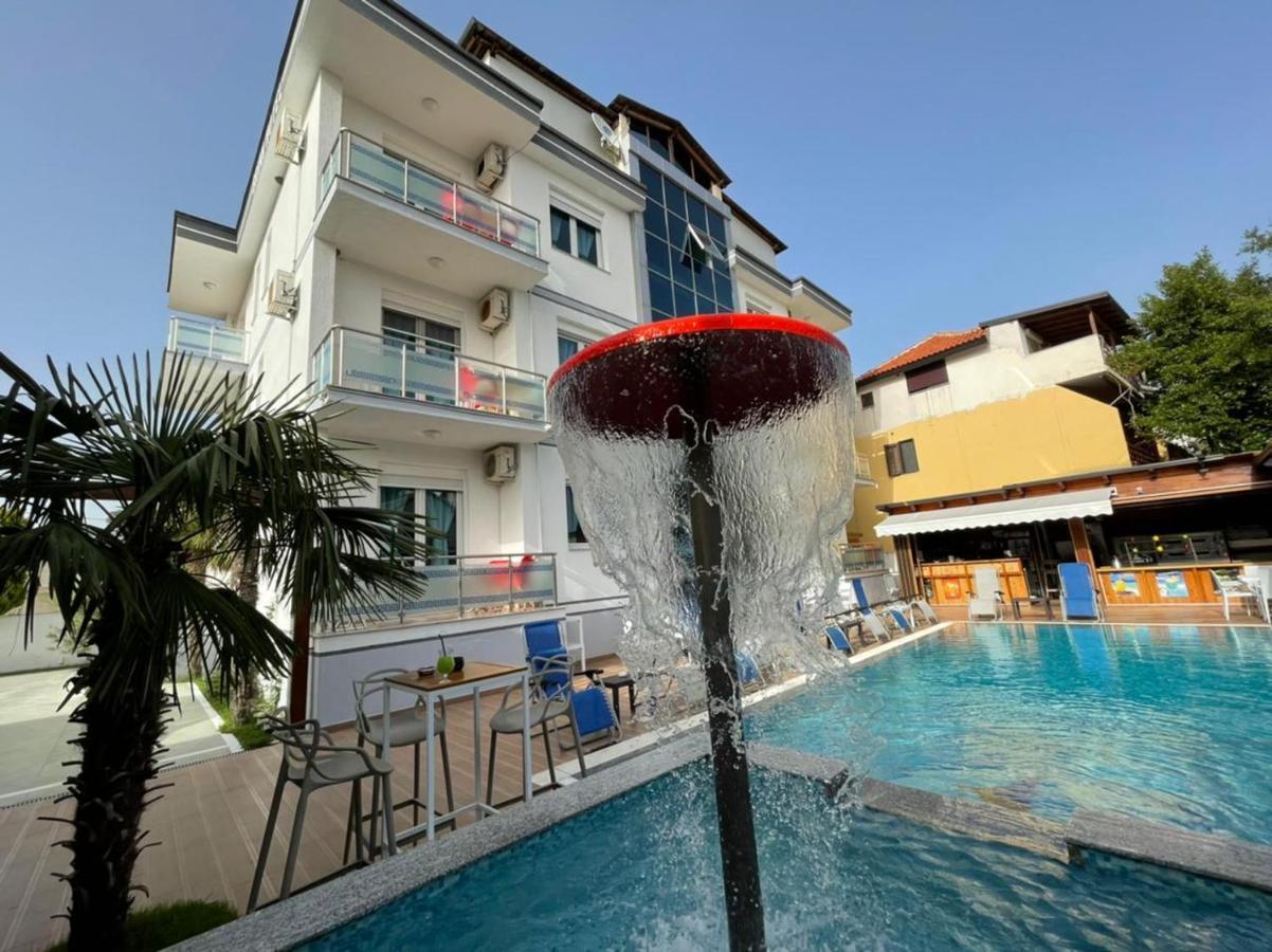 Hotel Brian Velipojë Exterior foto