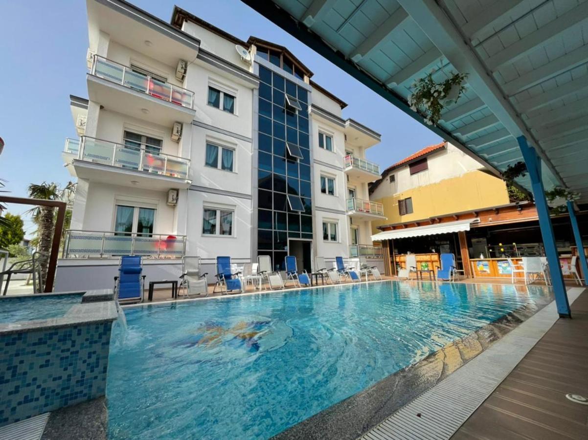 Hotel Brian Velipojë Exterior foto