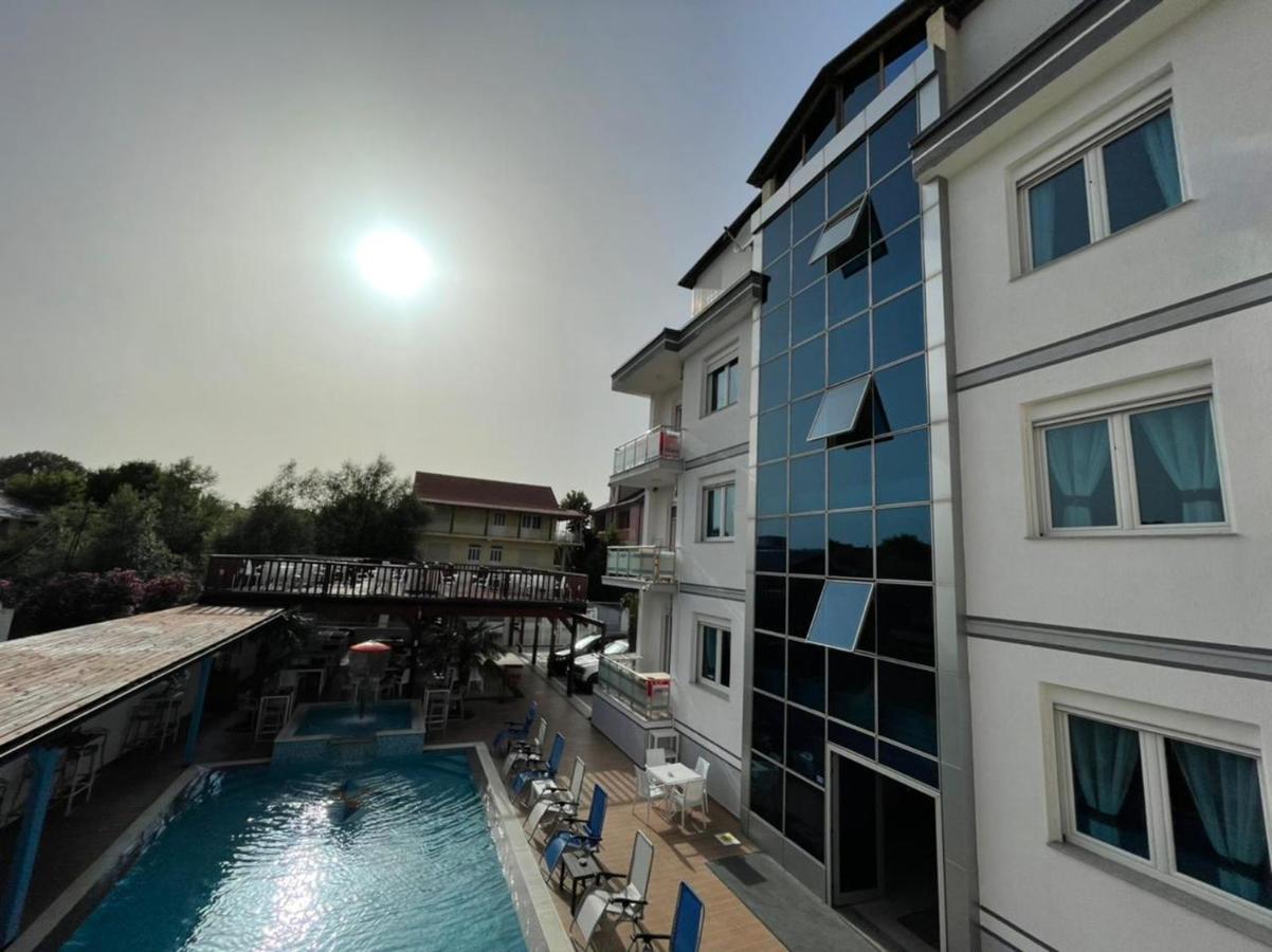 Hotel Brian Velipojë Exterior foto