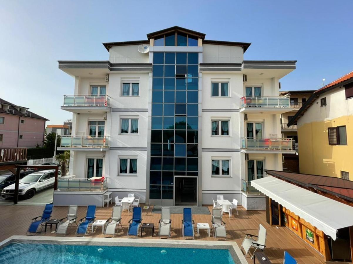 Hotel Brian Velipojë Exterior foto